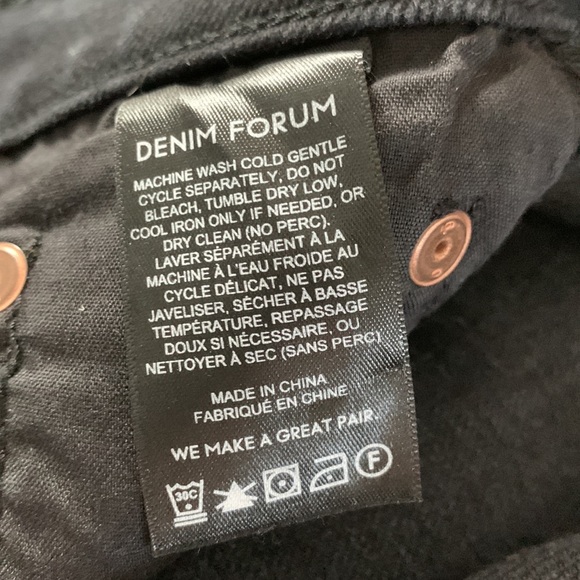 Aritzia Denim Forum “The Yoko High Rise Slim” jeans size 25 in washed black - Picture 8 of 8